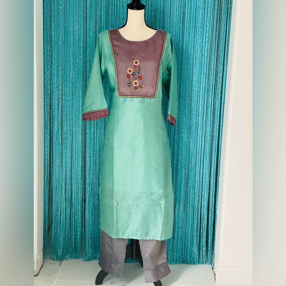 Silk kurti set